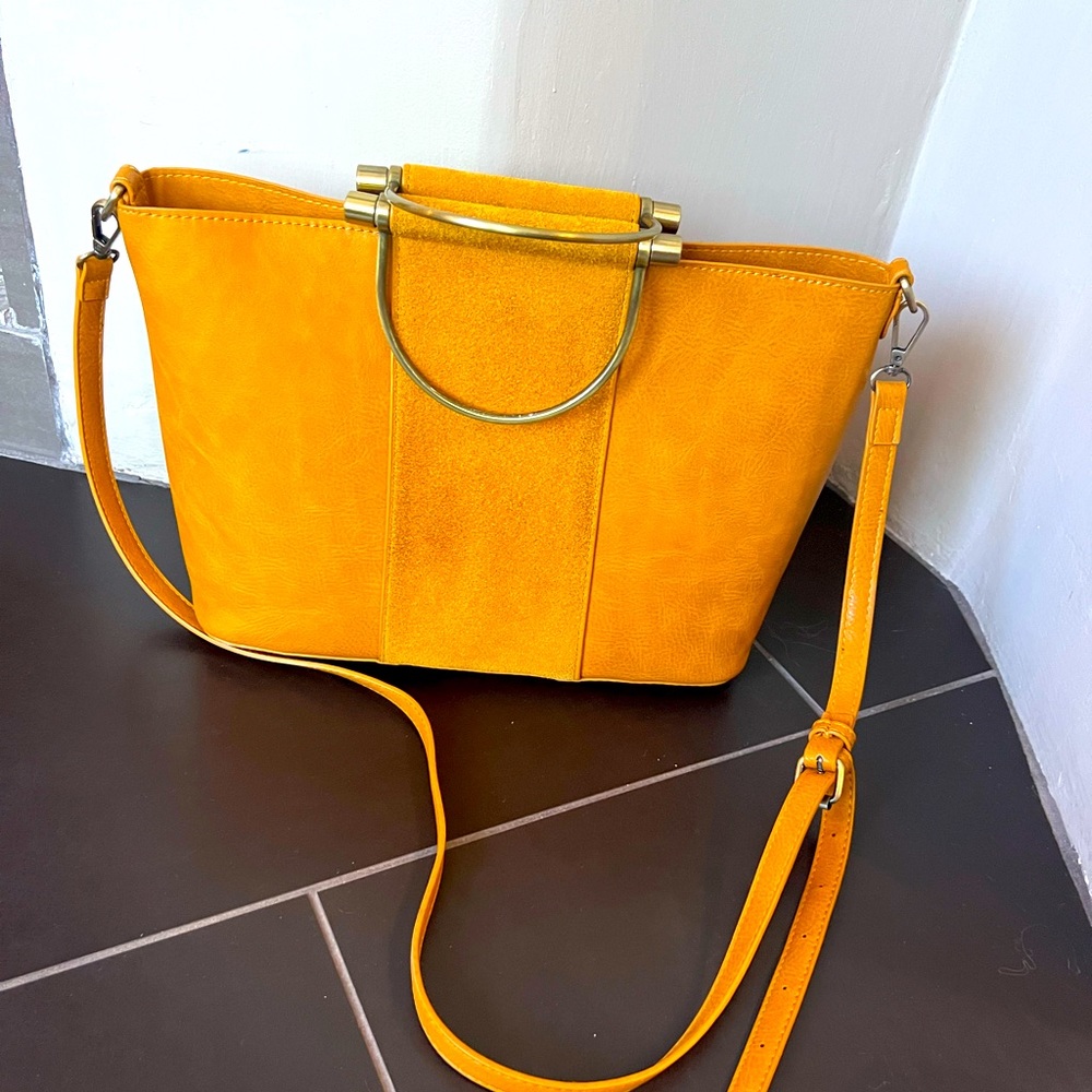 Mustard yellow faux suede purse
